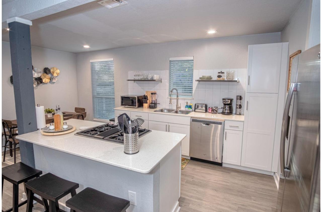 Stylish 4 Br2Ba Renovated Home Near Downtown San Antonio Buitenkant foto