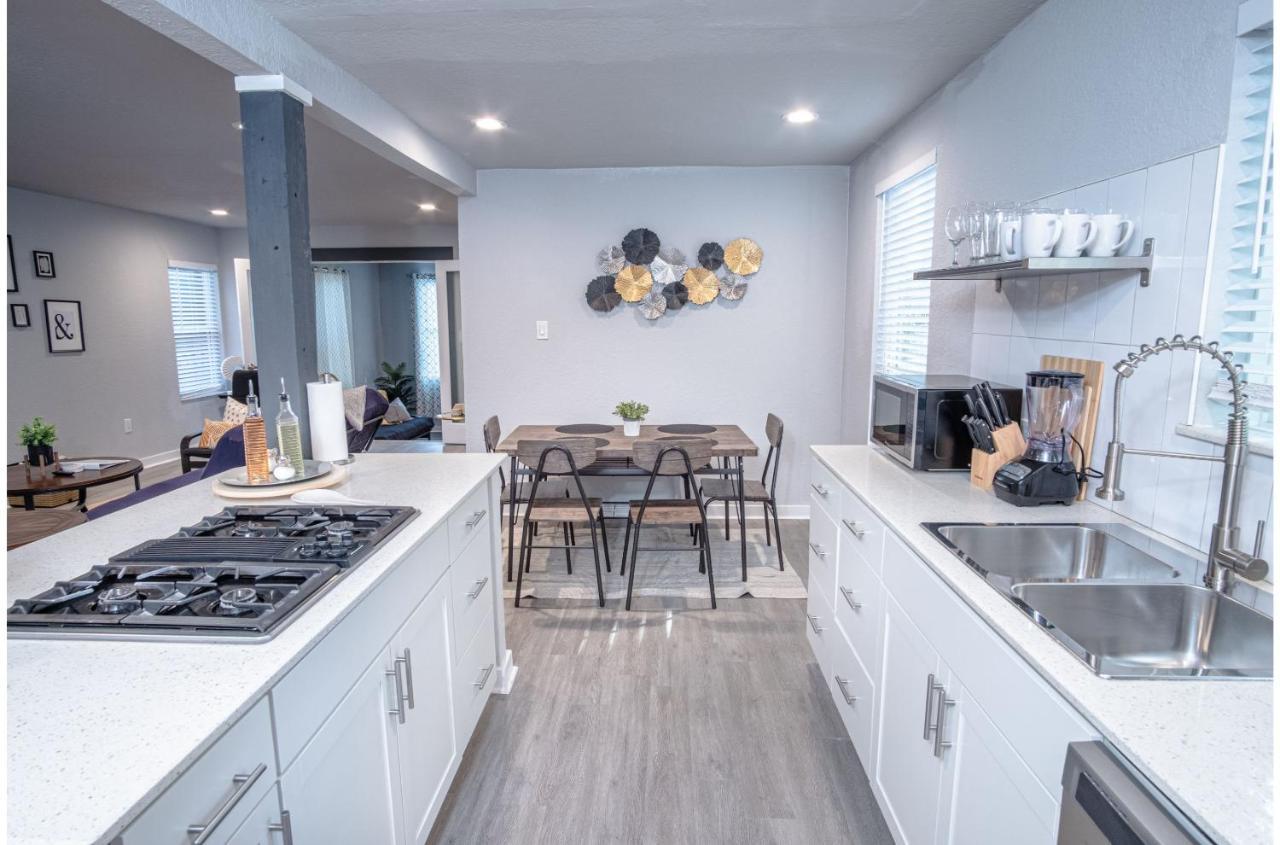 Stylish 4 Br2Ba Renovated Home Near Downtown San Antonio Buitenkant foto