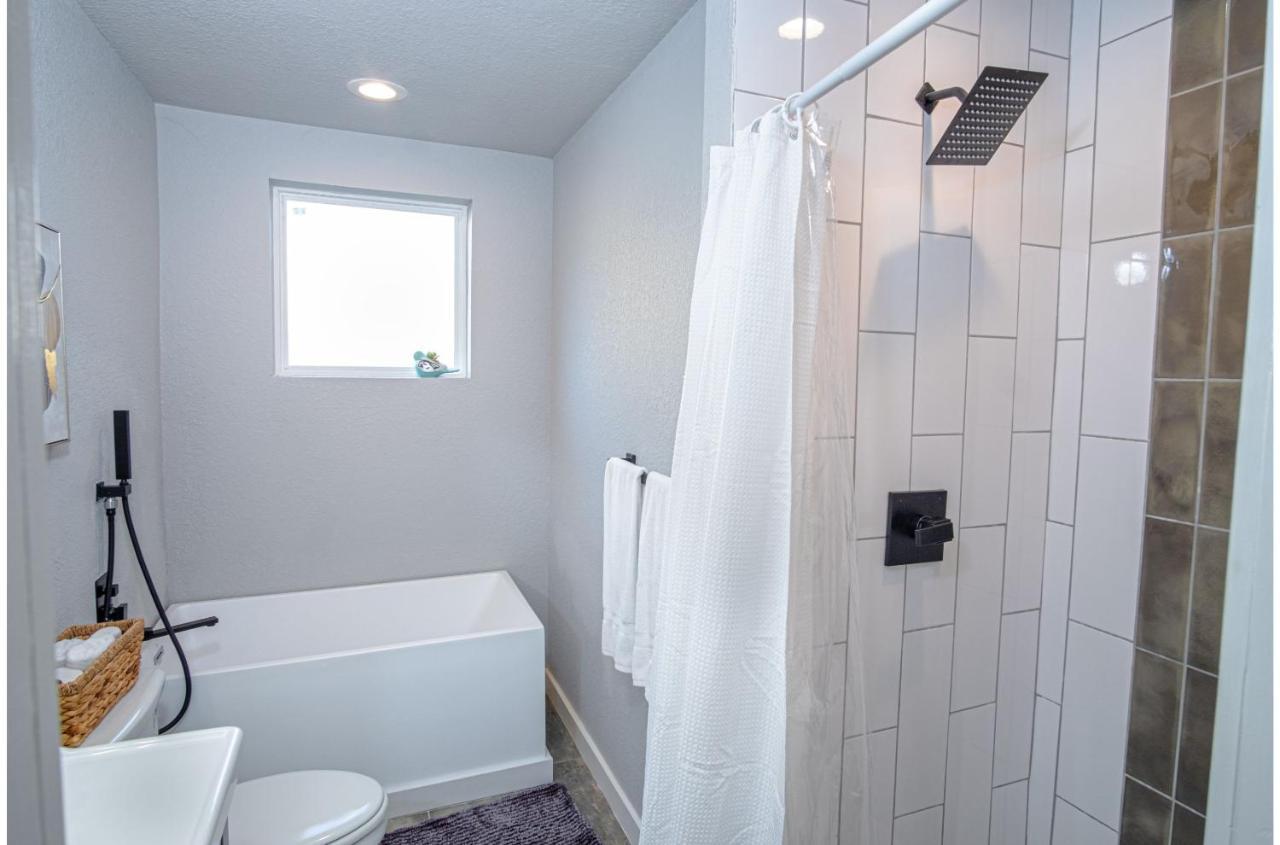 Stylish 4 Br2Ba Renovated Home Near Downtown San Antonio Buitenkant foto