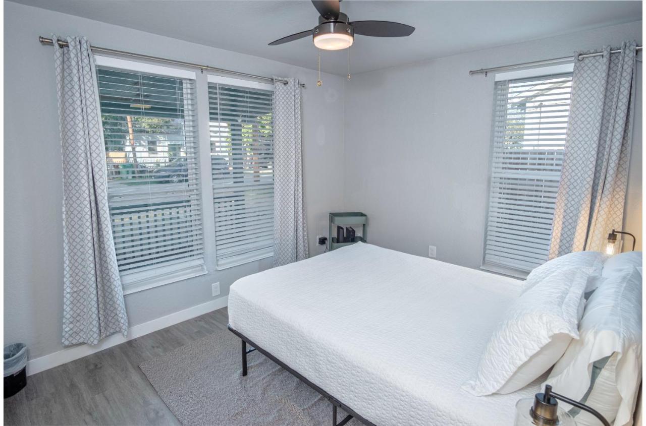Stylish 4 Br2Ba Renovated Home Near Downtown San Antonio Buitenkant foto